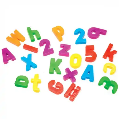 Chiffres et lettres de l'alphabet magnétiques