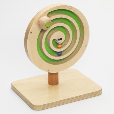 Jouet en spirale de cloche en bois